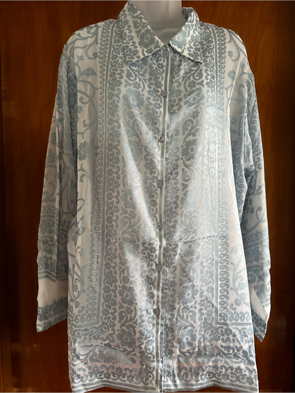 Vintage Shopping With Anthony NWT 1X Blue White Jacquard Rayon Button Blouse